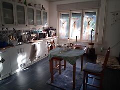 Eladó ház Bakonykúti