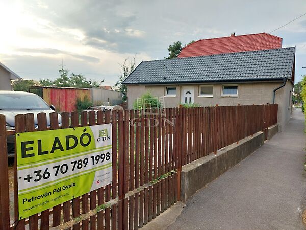 Eladó ház Hajdúnánás