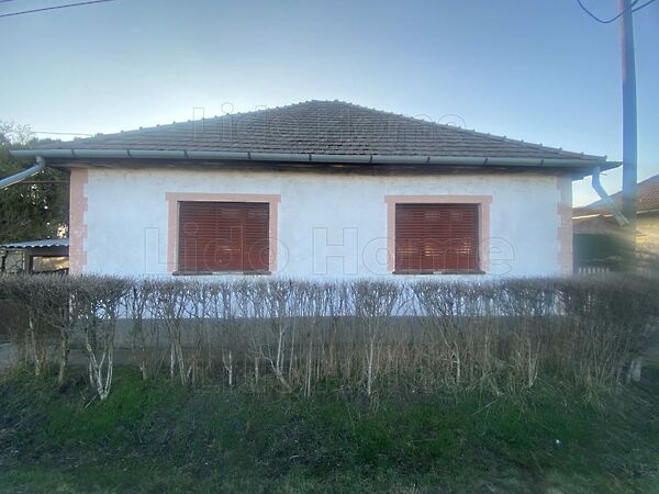 Eladó ház Hatvan