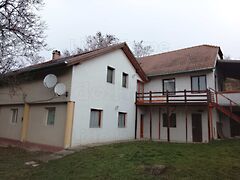Eladó lakás Lovasberény