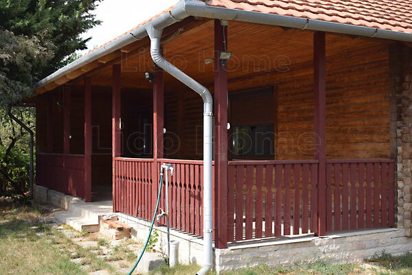Eladó ház Győrság