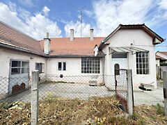 Eladó ház Győr