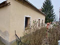 Eladó ház Győrszemere