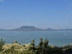 Eladó földterület Balatonfenyves
