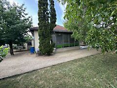 Eladó ház Balatonszárszó