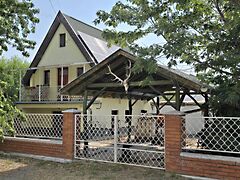 Eladó nyaraló Cserkeszőlő