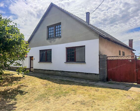 Eladó ház Gara