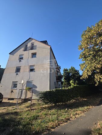 Eladó lakás Balatonfűzfő