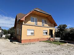 Eladó ház Balatonszabadi