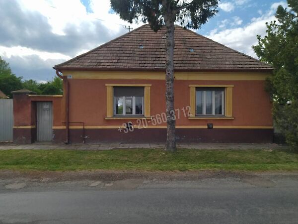Eladó ház Egyházaskesző