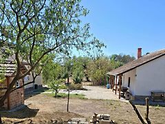 Eladó ház Balatonkenese