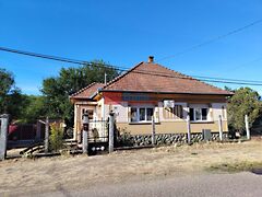 Eladó ház Tápiószecső