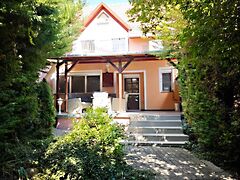 Eladó lakás Balatonalmádi