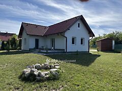 Eladó ház Balatonvilágos