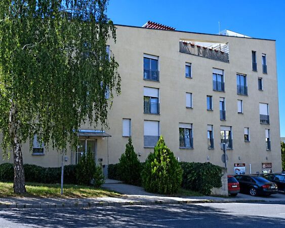 Eladó lakás Esztergom
