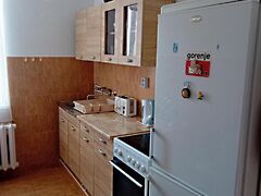 Eladó lakás Oroszlány