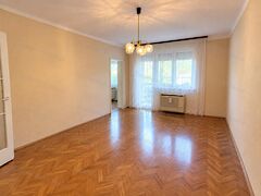 Eladó lakás Szolnok, Belváros