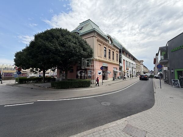 Kiadó lakás Székesfehérvár