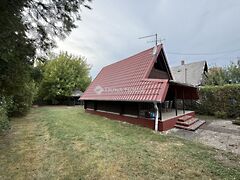 Eladó nyaraló Balatonkeresztúr