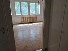 Eladó lakás Kecskemét