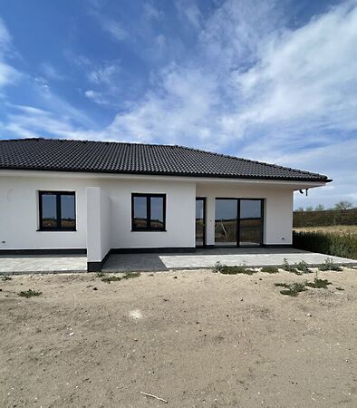 Eladó ház Nyáregyháza