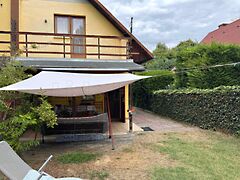Eladó nyaraló Balatonszárszó