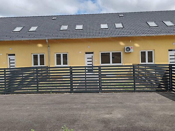 Eladó lakás Szolnok, Széchenyi városrész