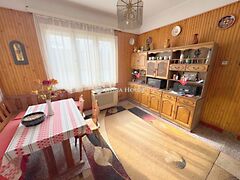 Eladó ház Tiszaeszlár